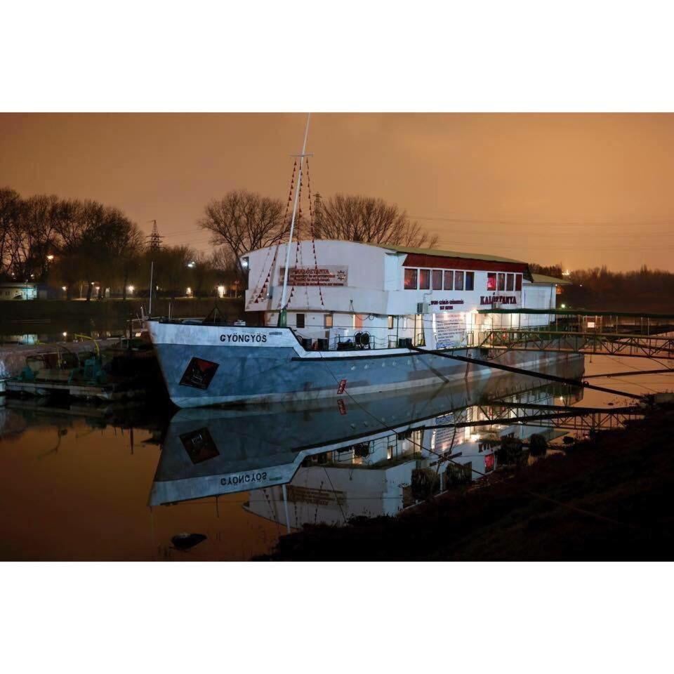 Kalozhajo Botel Budapeste