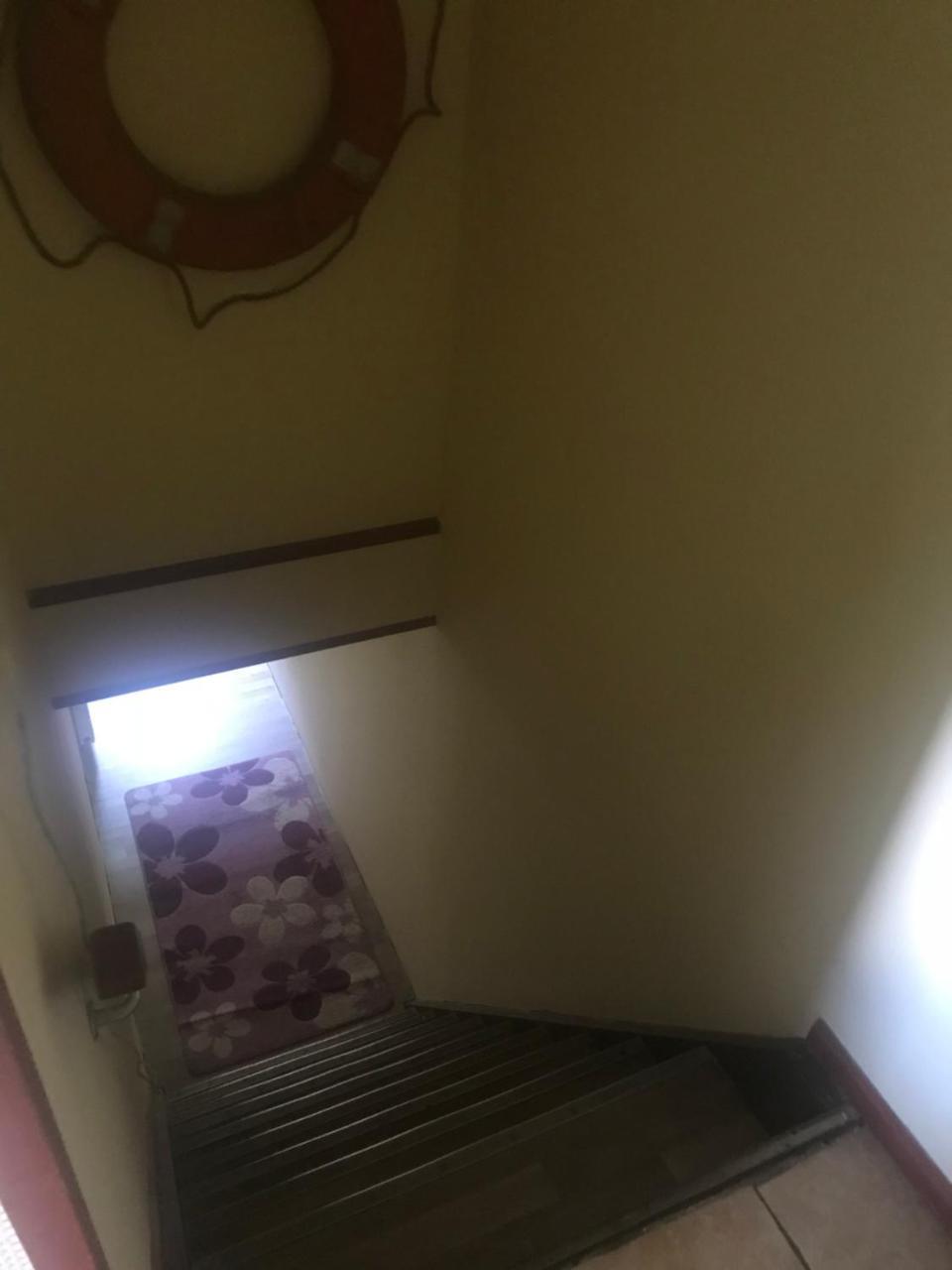 Kalozhajo Úszó hotel